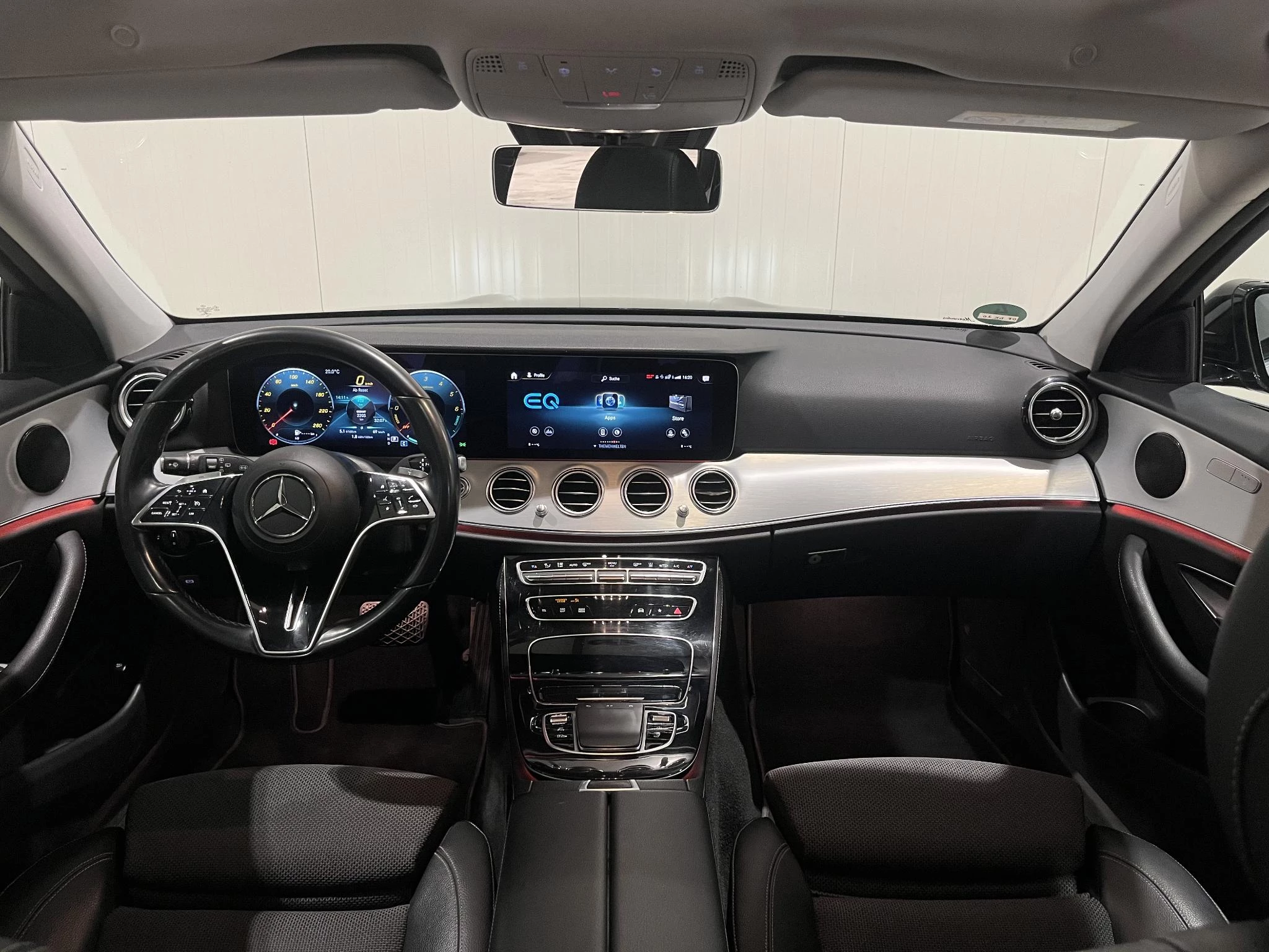 Hoofdafbeelding Mercedes-Benz E-Klasse