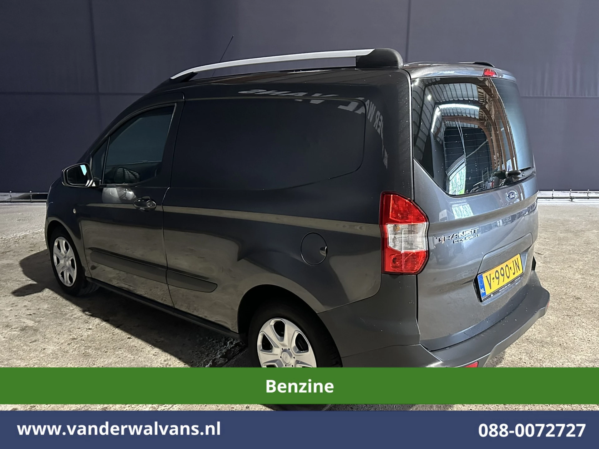 Hoofdafbeelding Ford Transit Courier