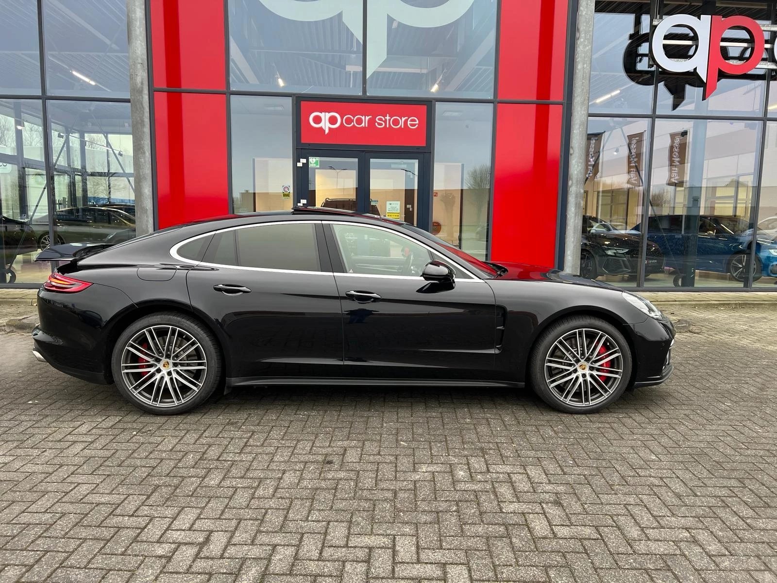 Hoofdafbeelding Porsche Panamera