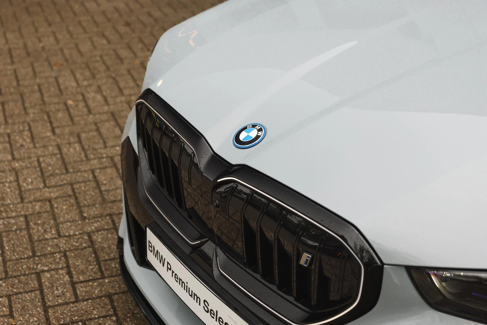 Hoofdafbeelding BMW i5