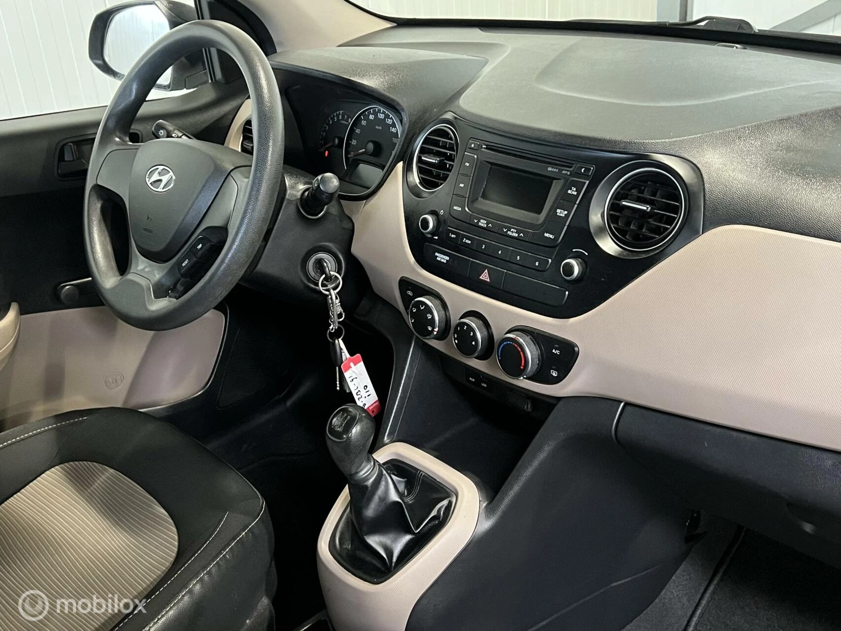 Hoofdafbeelding Hyundai i10