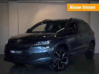 Hoofdafbeelding Škoda Karoq Škoda Karoq 1.5 TSI ACT Sportline Business DSG Virtual ACC Navi Stoelverw 19''