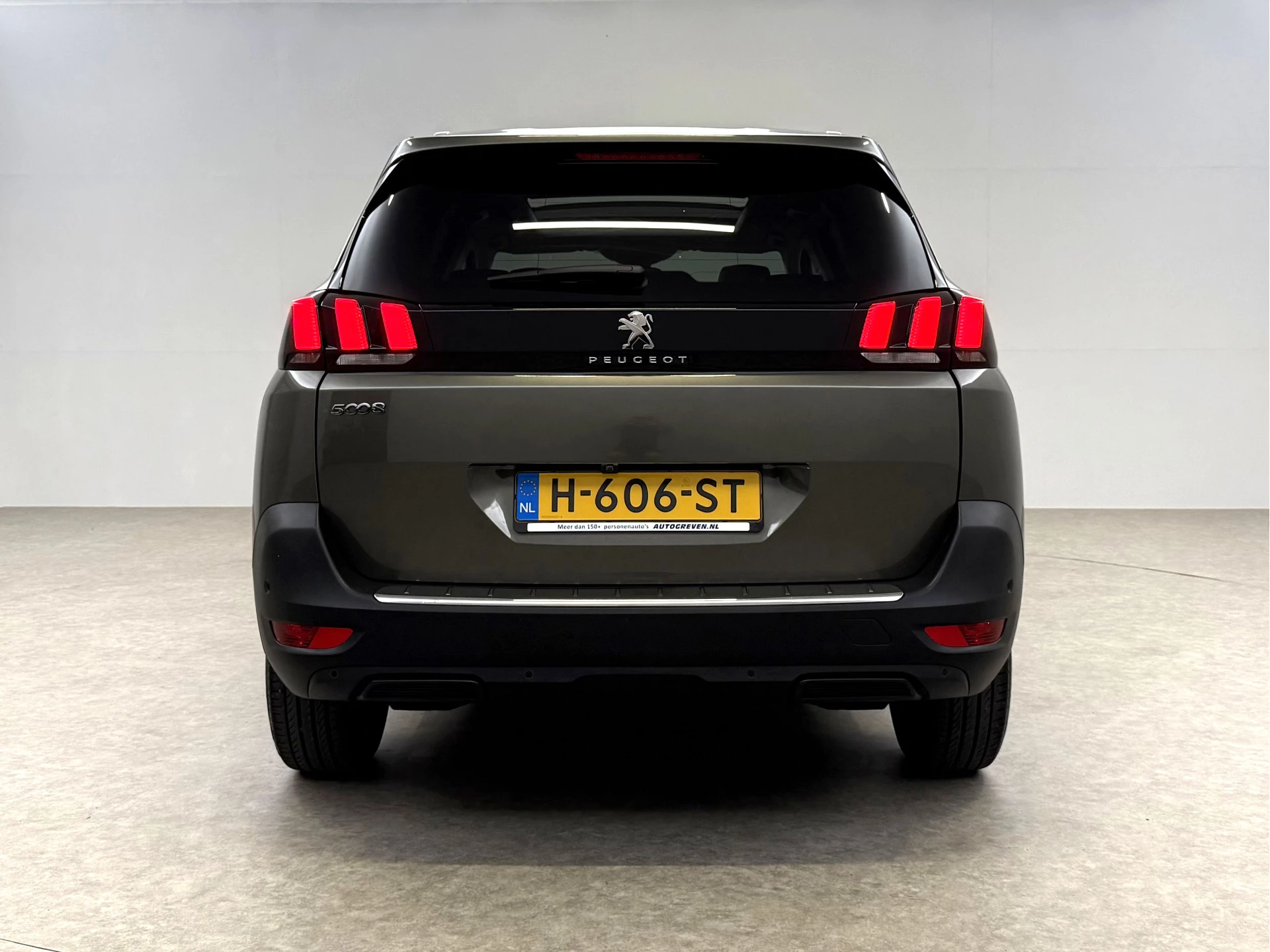 Hoofdafbeelding Peugeot 5008