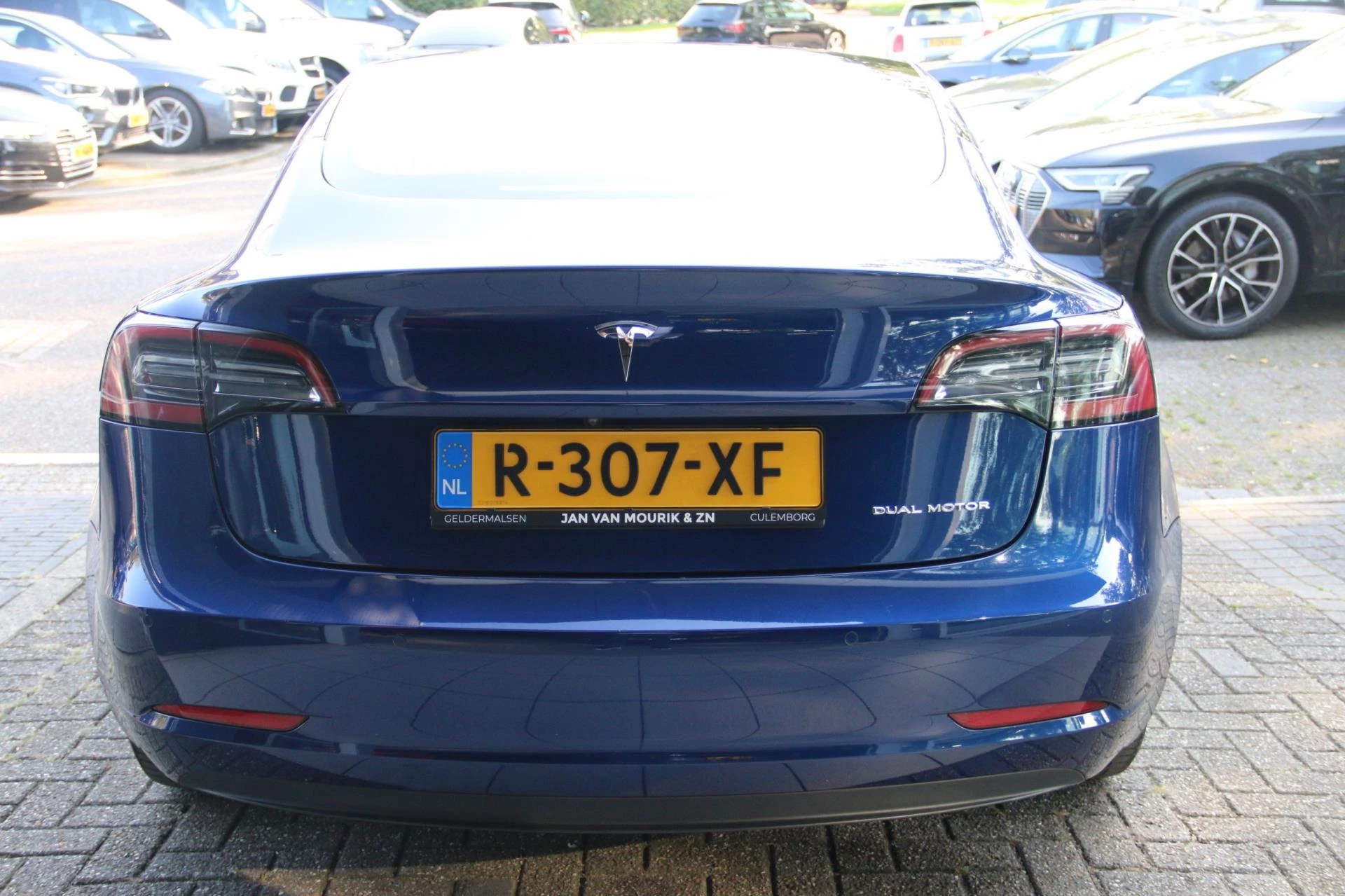 Hoofdafbeelding Tesla Model 3