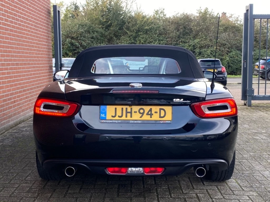 Hoofdafbeelding Fiat 124 Spider