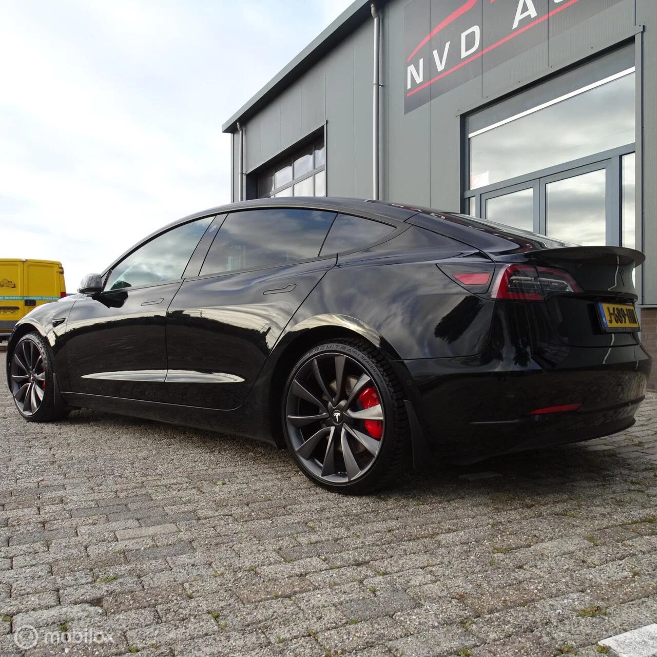 Hoofdafbeelding Tesla Model 3