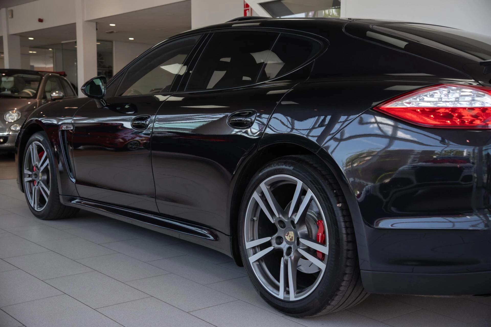 Hoofdafbeelding Porsche Panamera