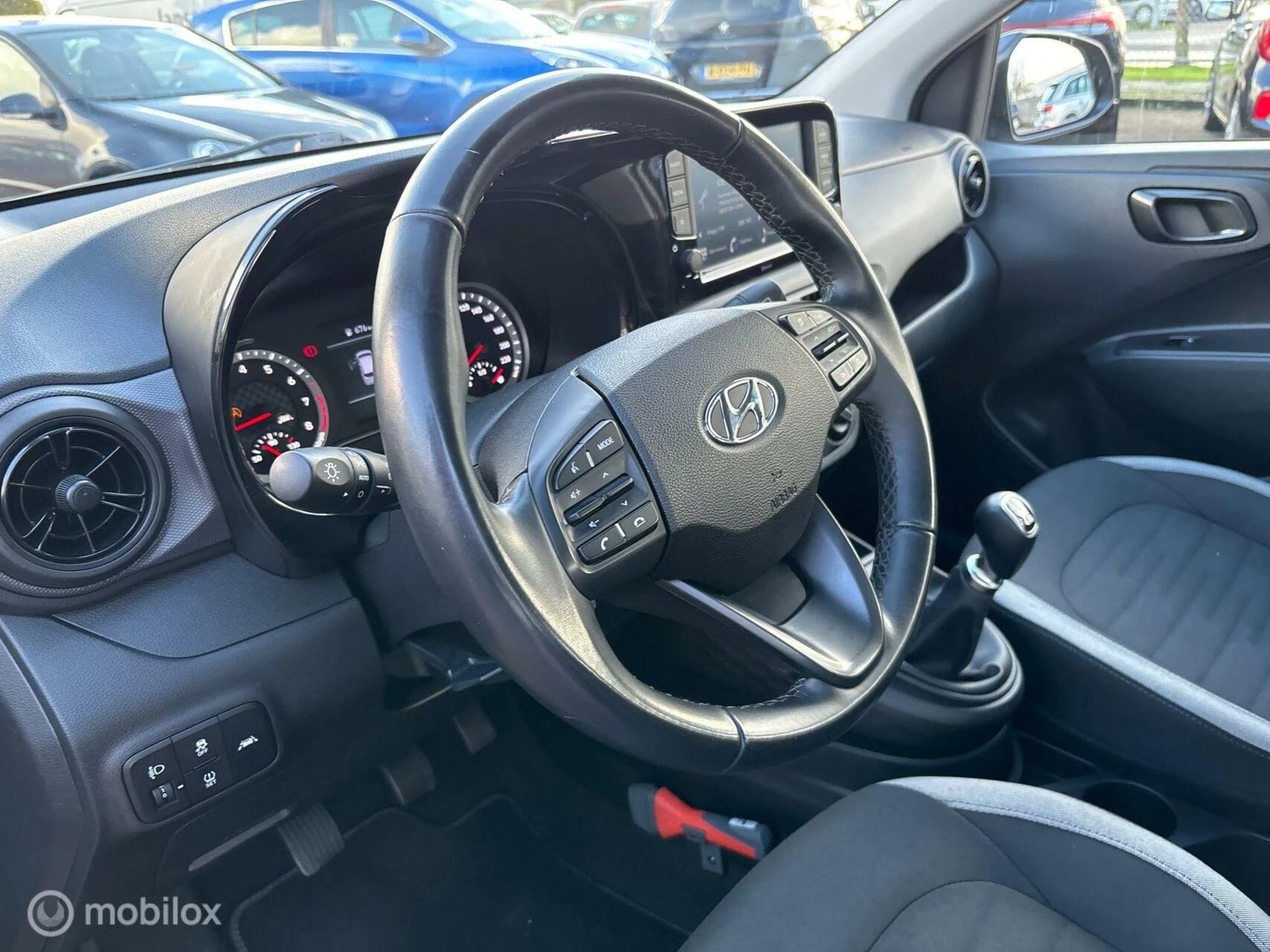 Hoofdafbeelding Hyundai i10