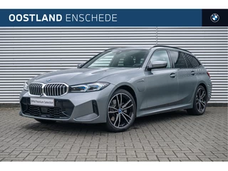 BMW 3 Serie Touring 330e xDrive High Executive M Sport Automaat / Panoramadak / Trekhaak / Sportstoelen / Adaptieve LED / Comfort Access / Active Cruise Control / Parking Assistant Plus