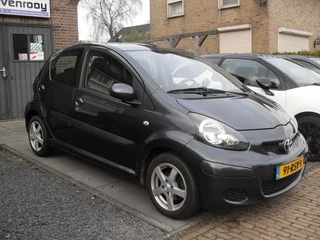 Toyota Aygo 1.012V Comfort Navigator, 5Drs.