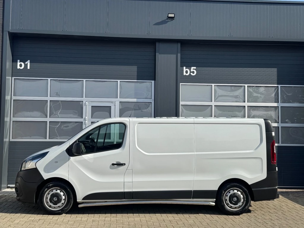 Hoofdafbeelding Nissan NV300