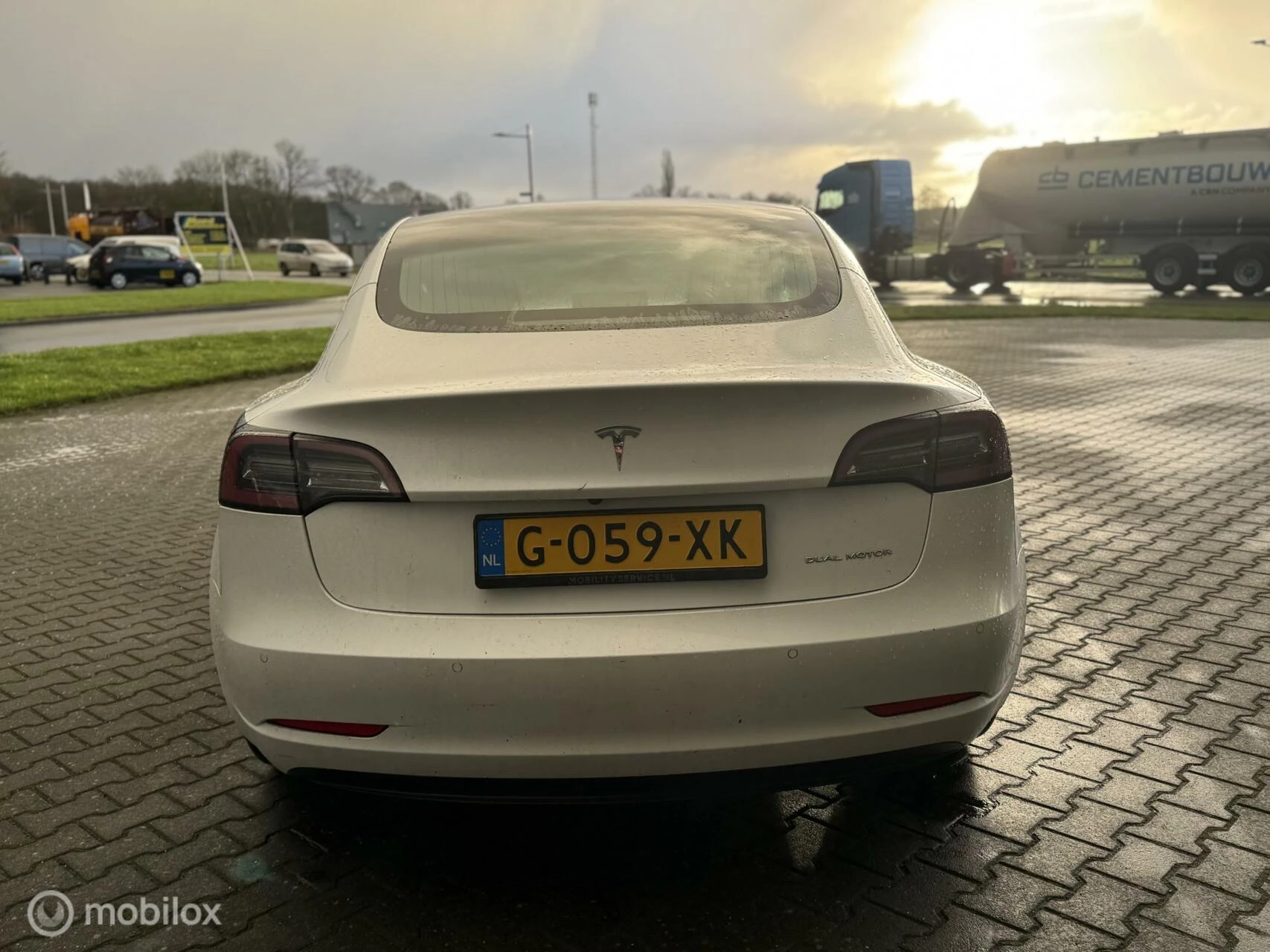 Hoofdafbeelding Tesla Model 3