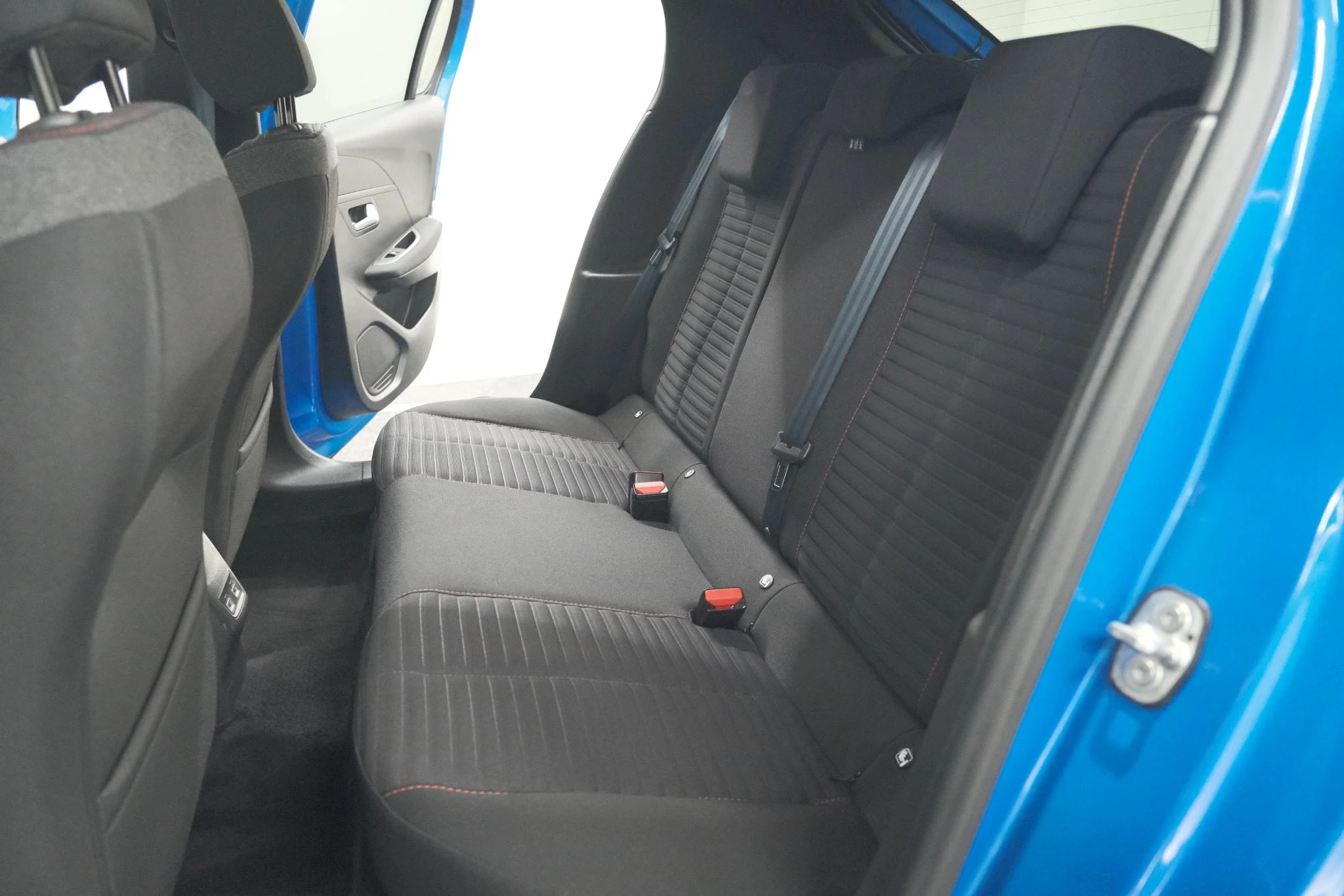 Hoofdafbeelding Peugeot e-208