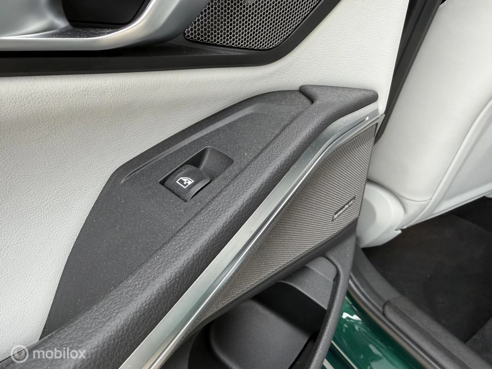 Hoofdafbeelding Alpina B3