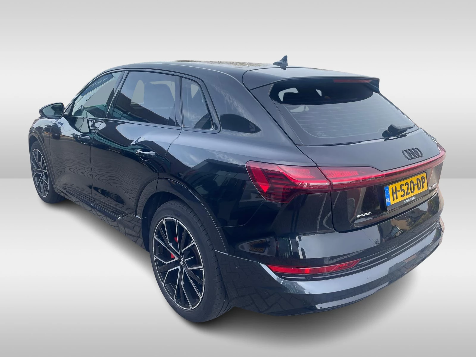 Hoofdafbeelding Audi e-tron