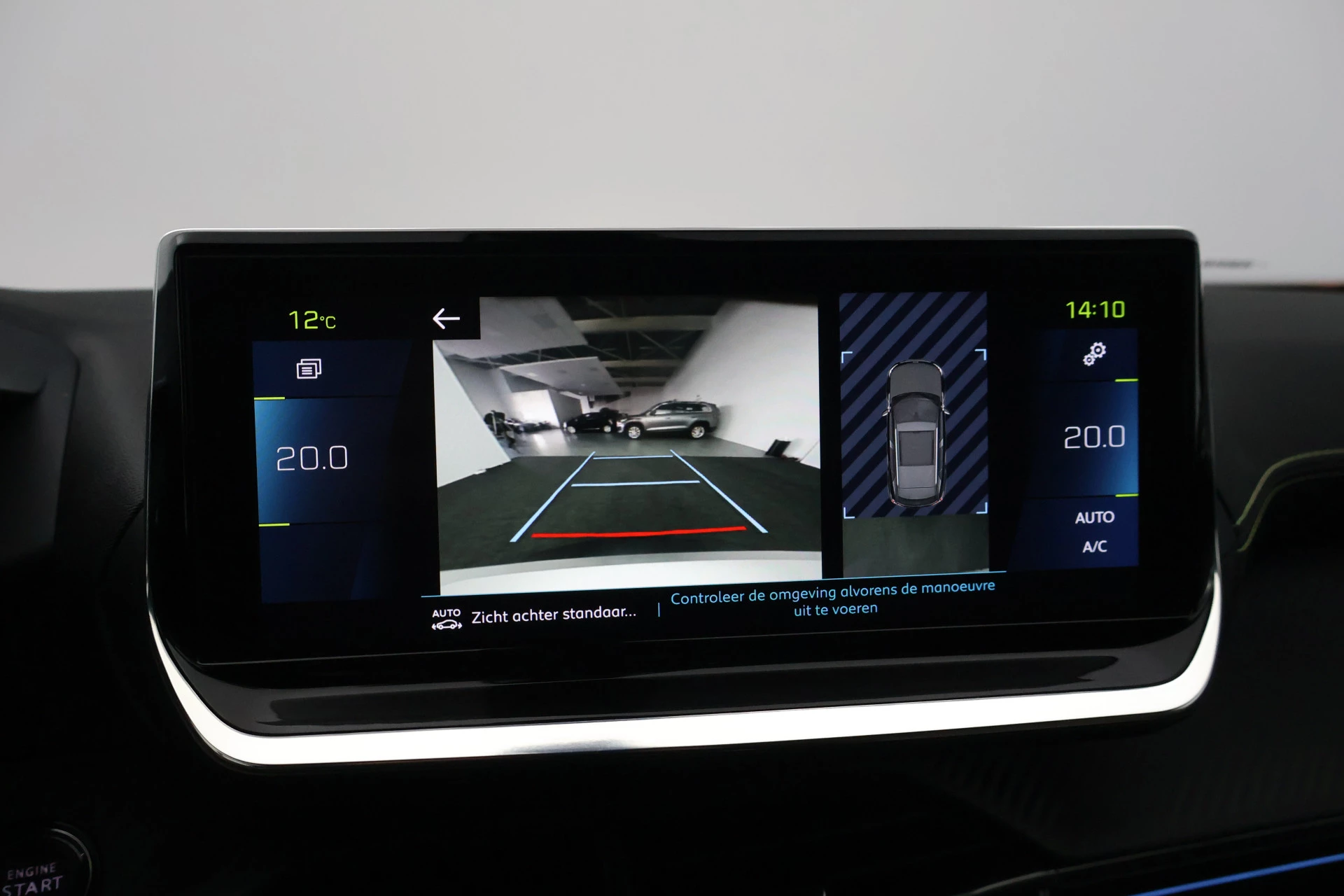 Hoofdafbeelding Peugeot e-2008