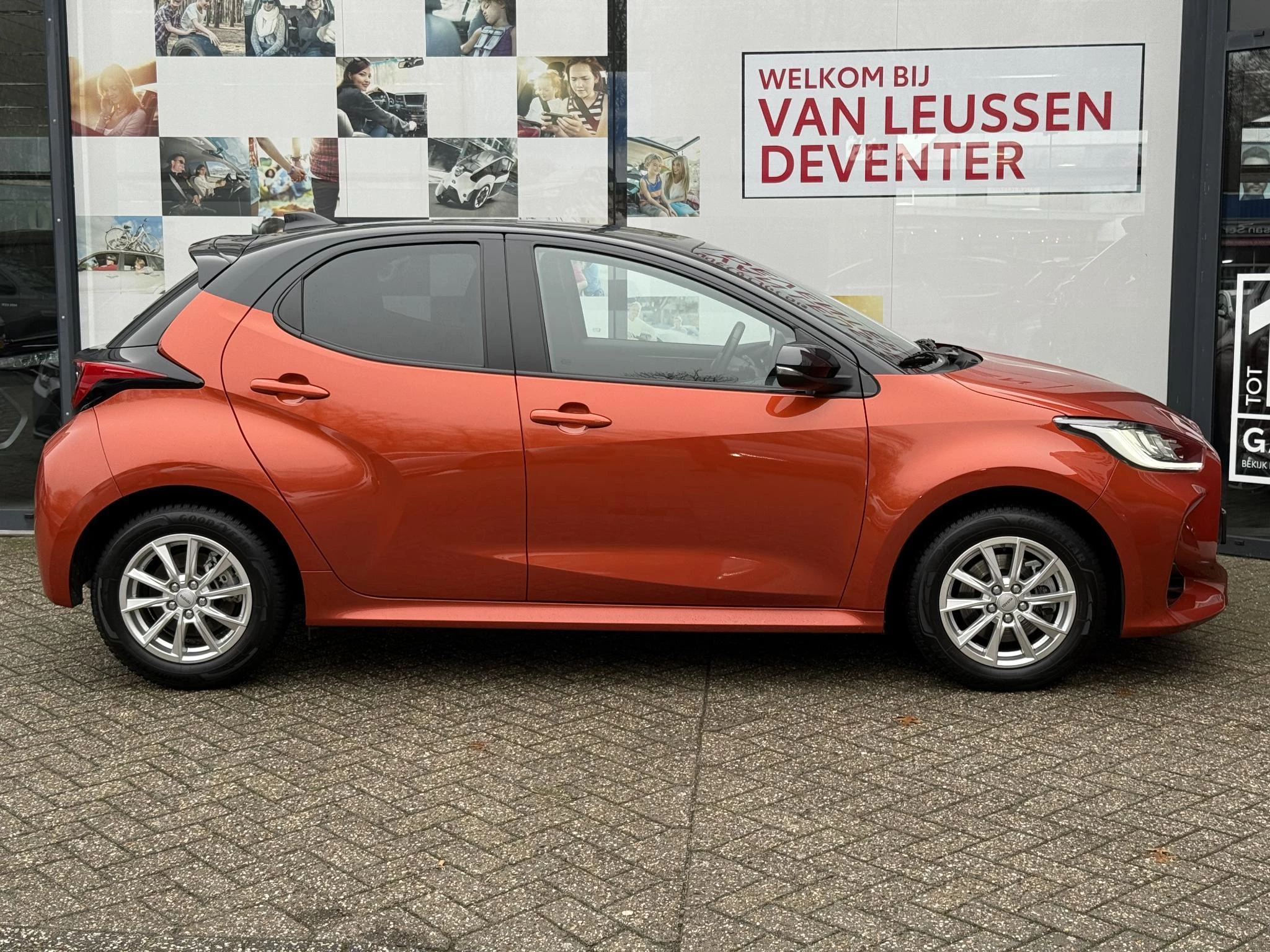 Hoofdafbeelding Toyota Yaris