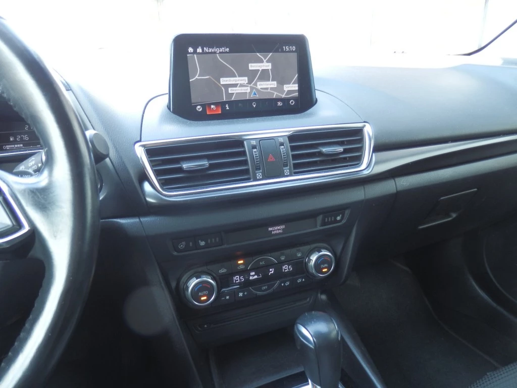 Hoofdafbeelding Mazda 3