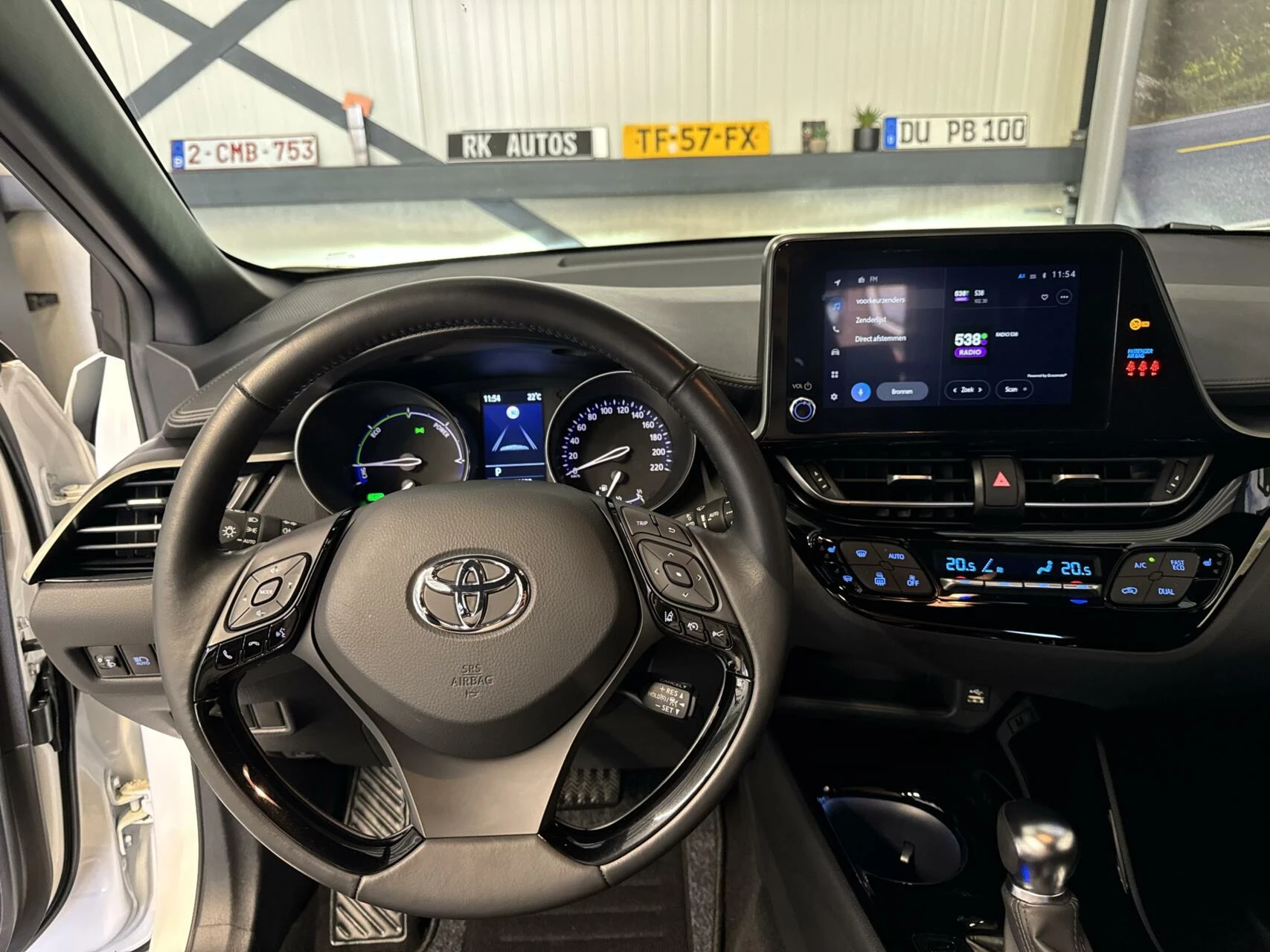 Hoofdafbeelding Toyota C-HR