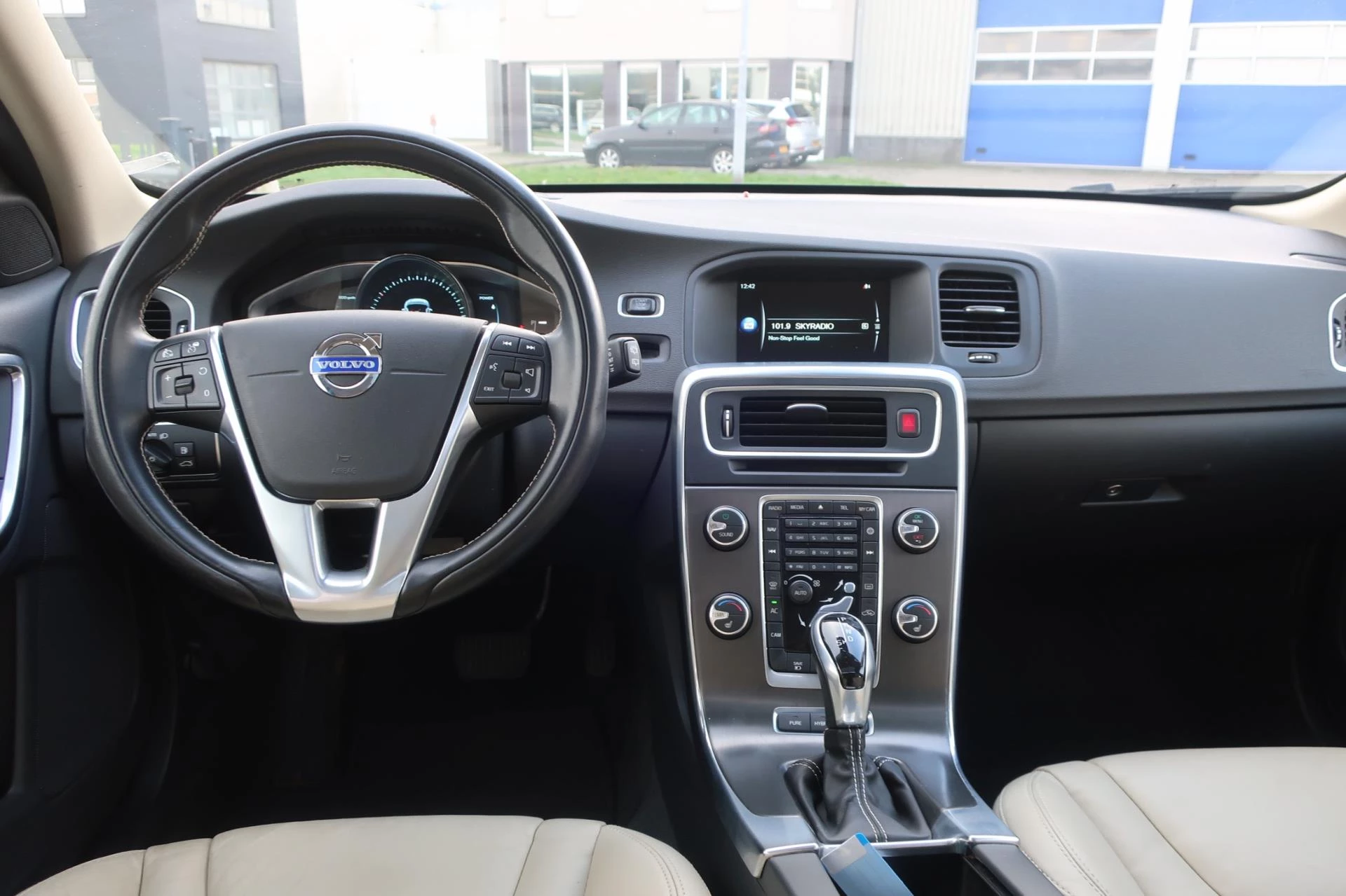 Hoofdafbeelding Volvo V60