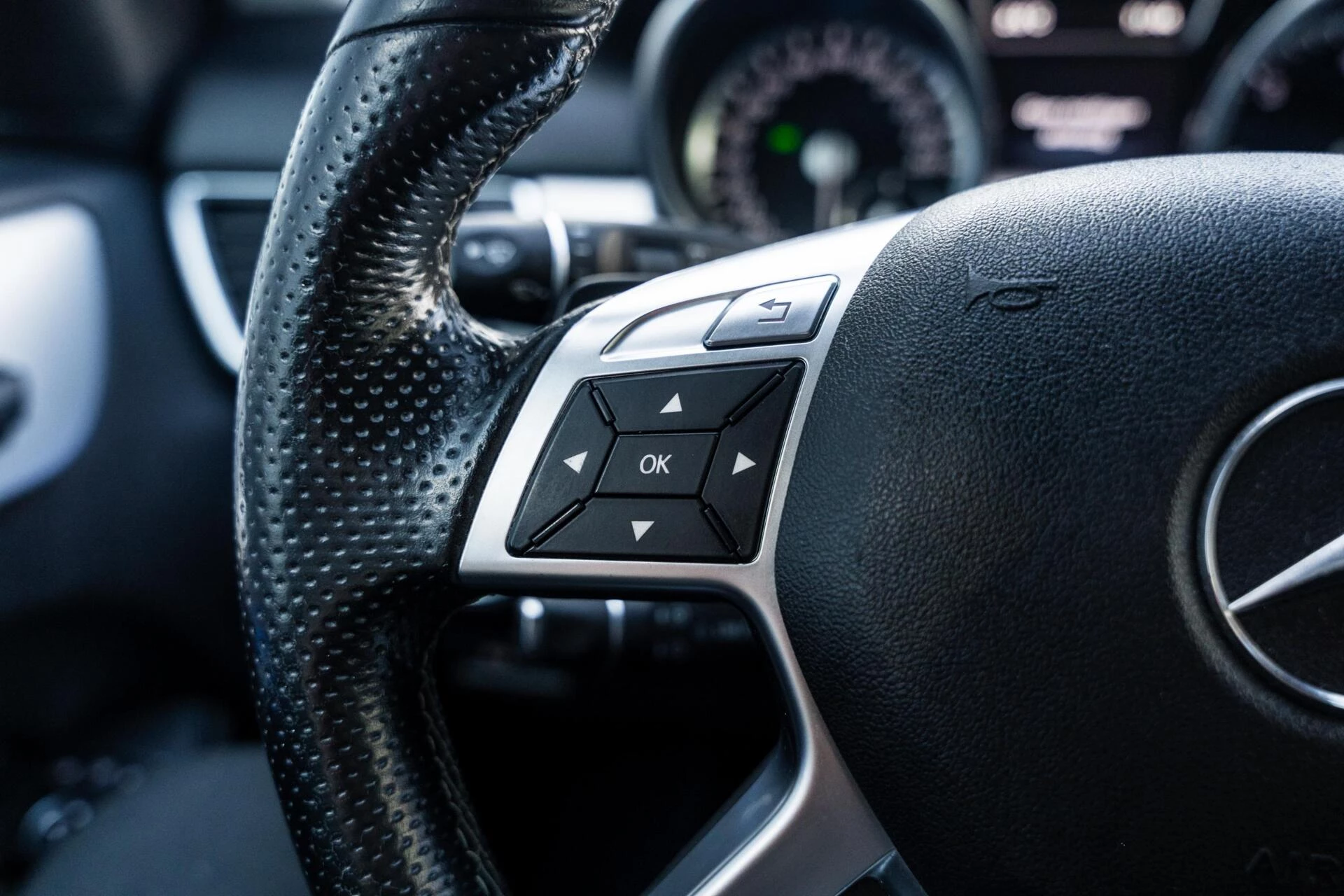 Hoofdafbeelding Mercedes-Benz M-Klasse