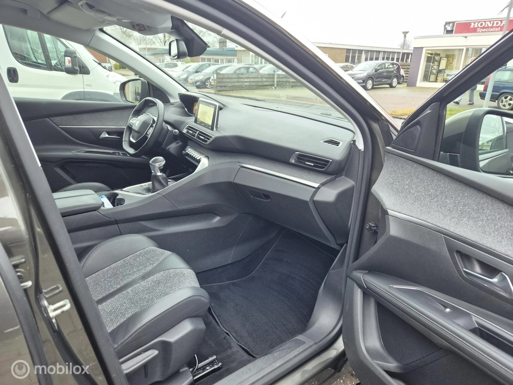 Hoofdafbeelding Peugeot 5008