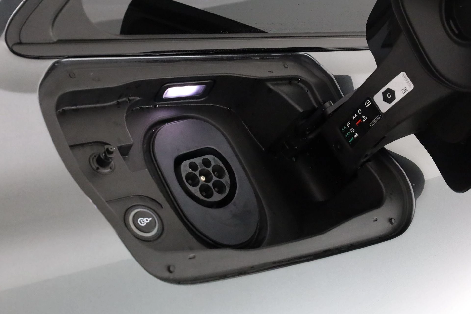 Hoofdafbeelding Audi A6 Avant e-tron