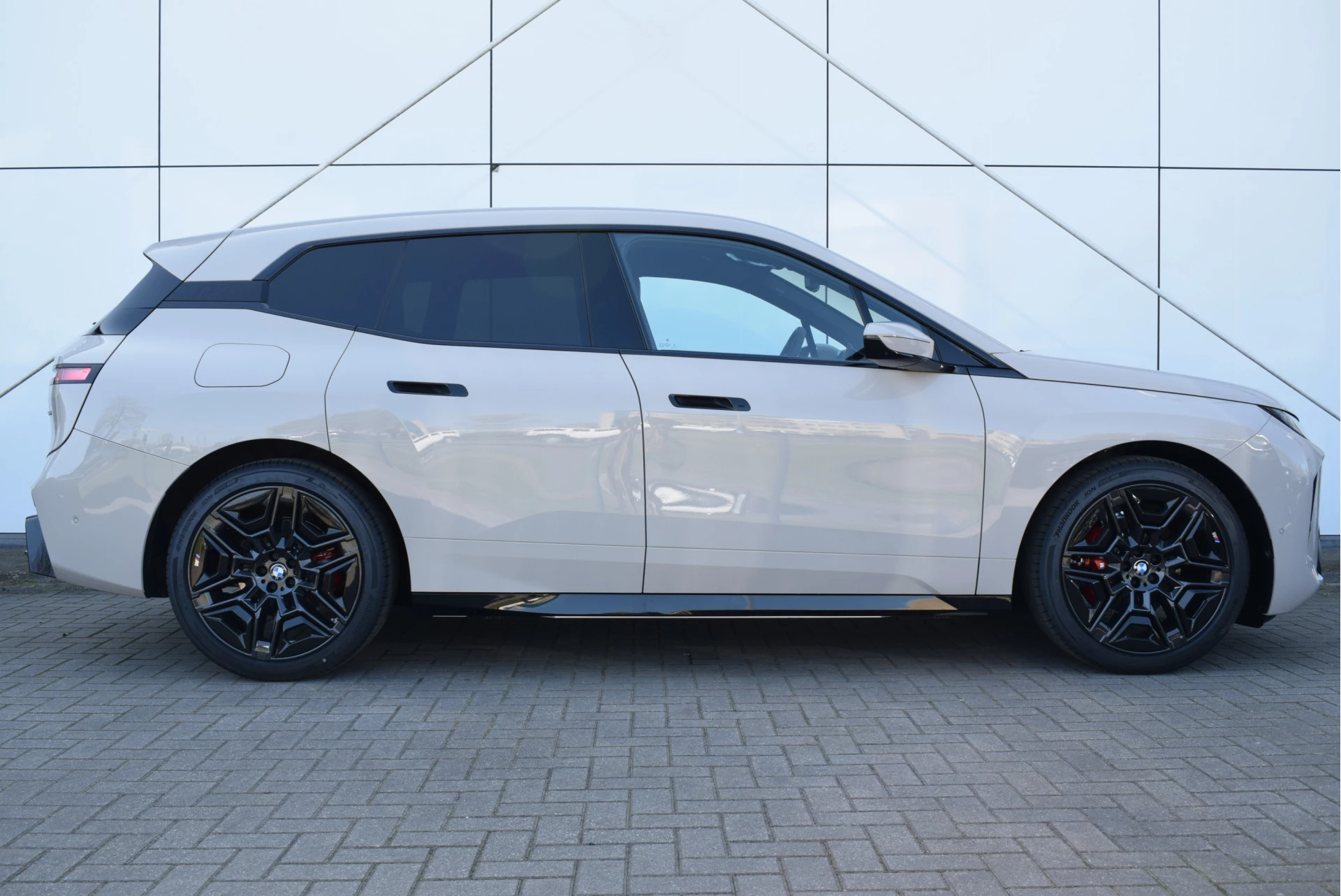 Hoofdafbeelding BMW iX
