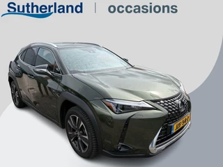 Hoofdafbeelding Lexus UX Lexus UX 250h Preference Line | 184pk | Stoel- & Stuurverwarming | Adaptive Cruise | Achteruitrijcamera | 18 Inch |