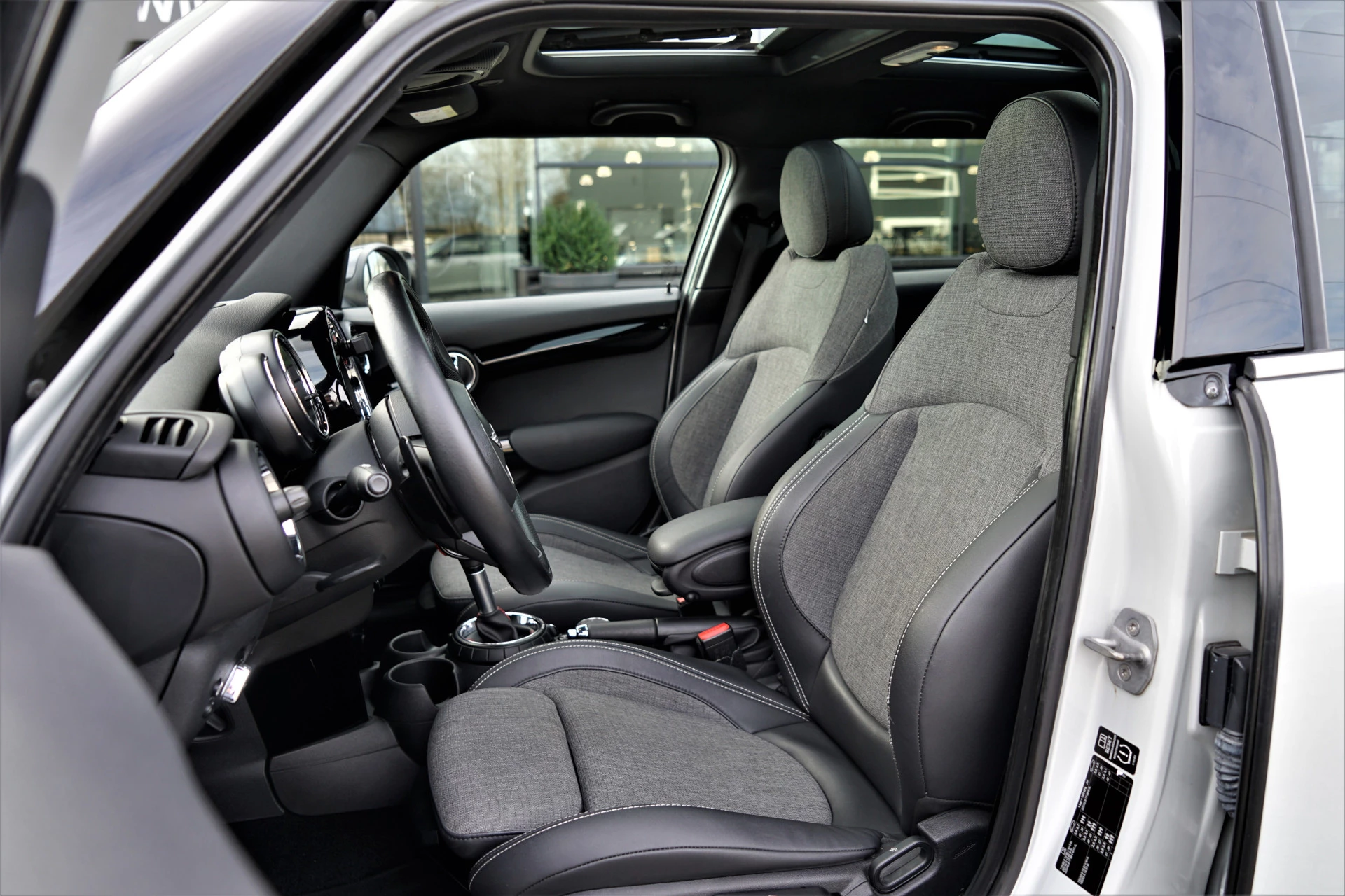 Hoofdafbeelding MINI Cooper S