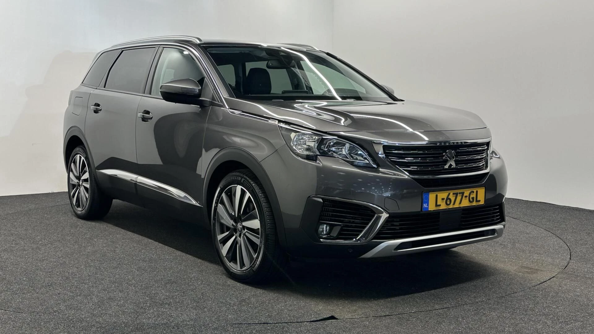 Hoofdafbeelding Peugeot 5008