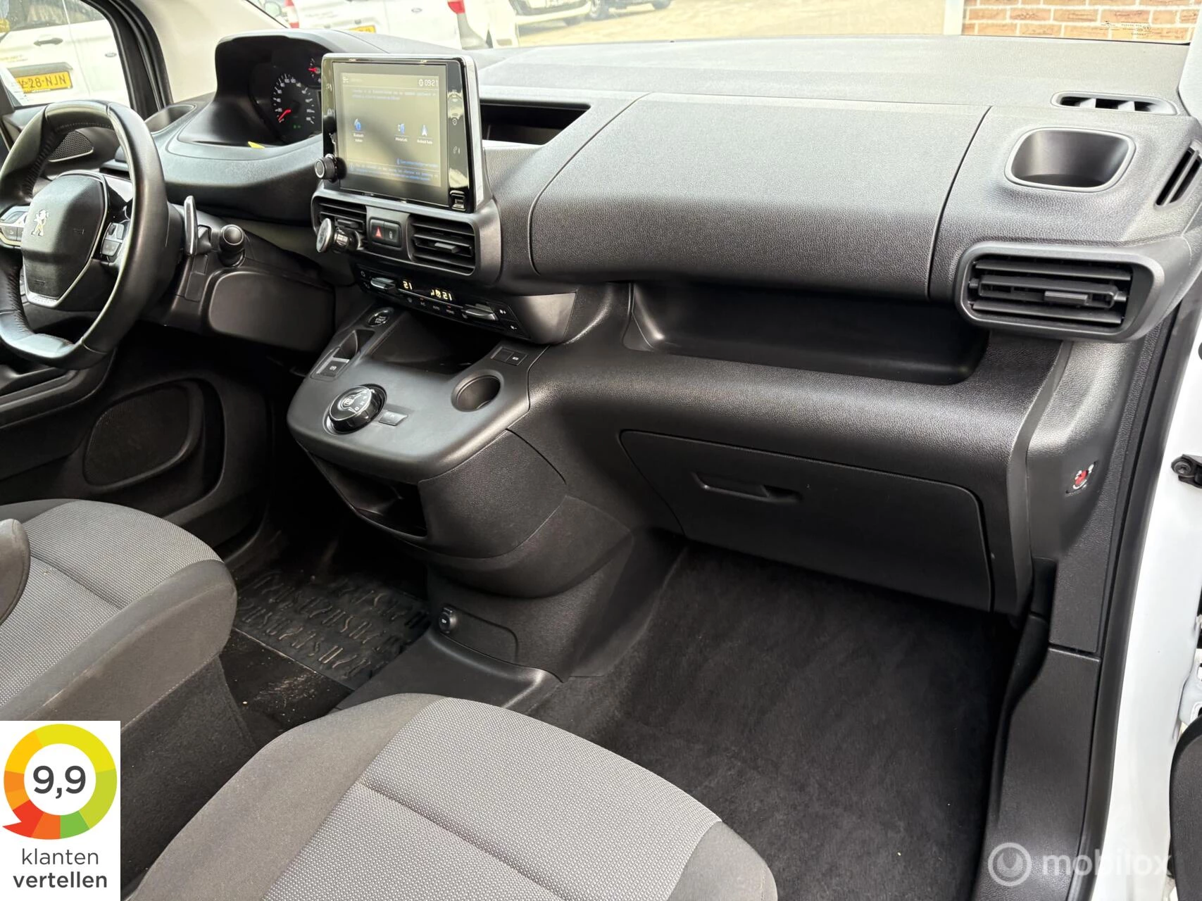 Hoofdafbeelding Peugeot Partner