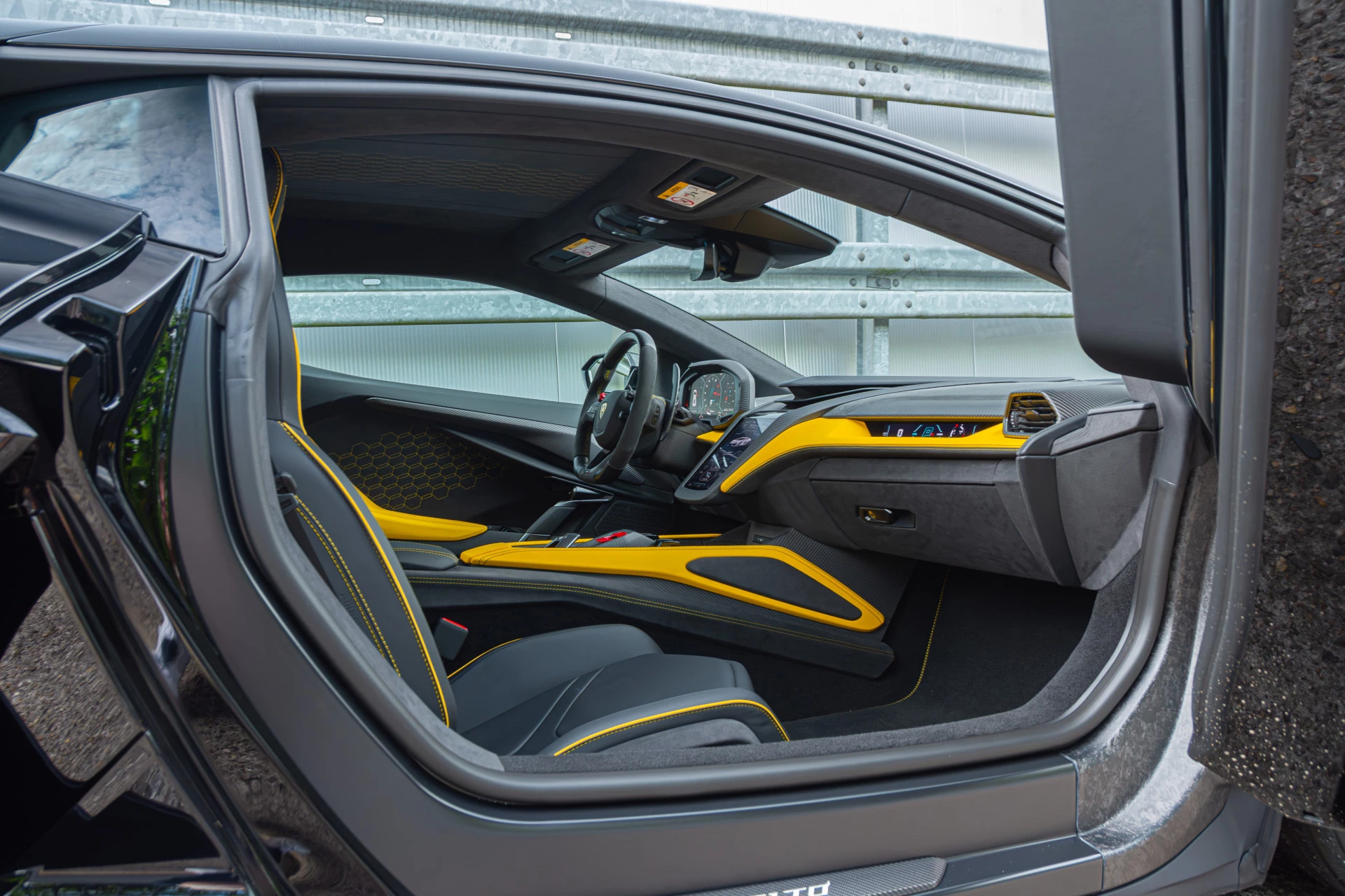 Hoofdafbeelding Lamborghini Revuelto