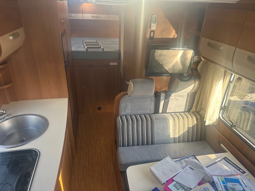 Hoofdafbeelding Carado Alkoof Camper