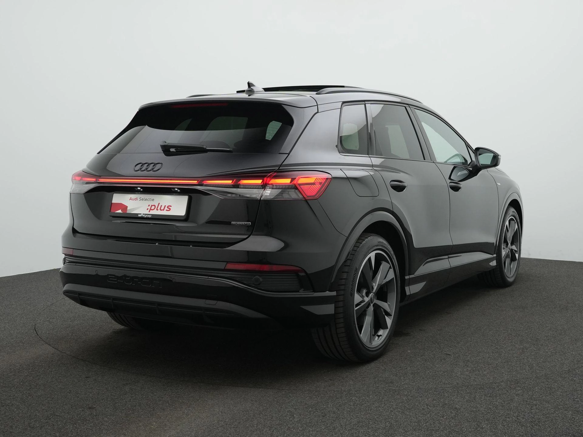 Hoofdafbeelding Audi Q4 e-tron