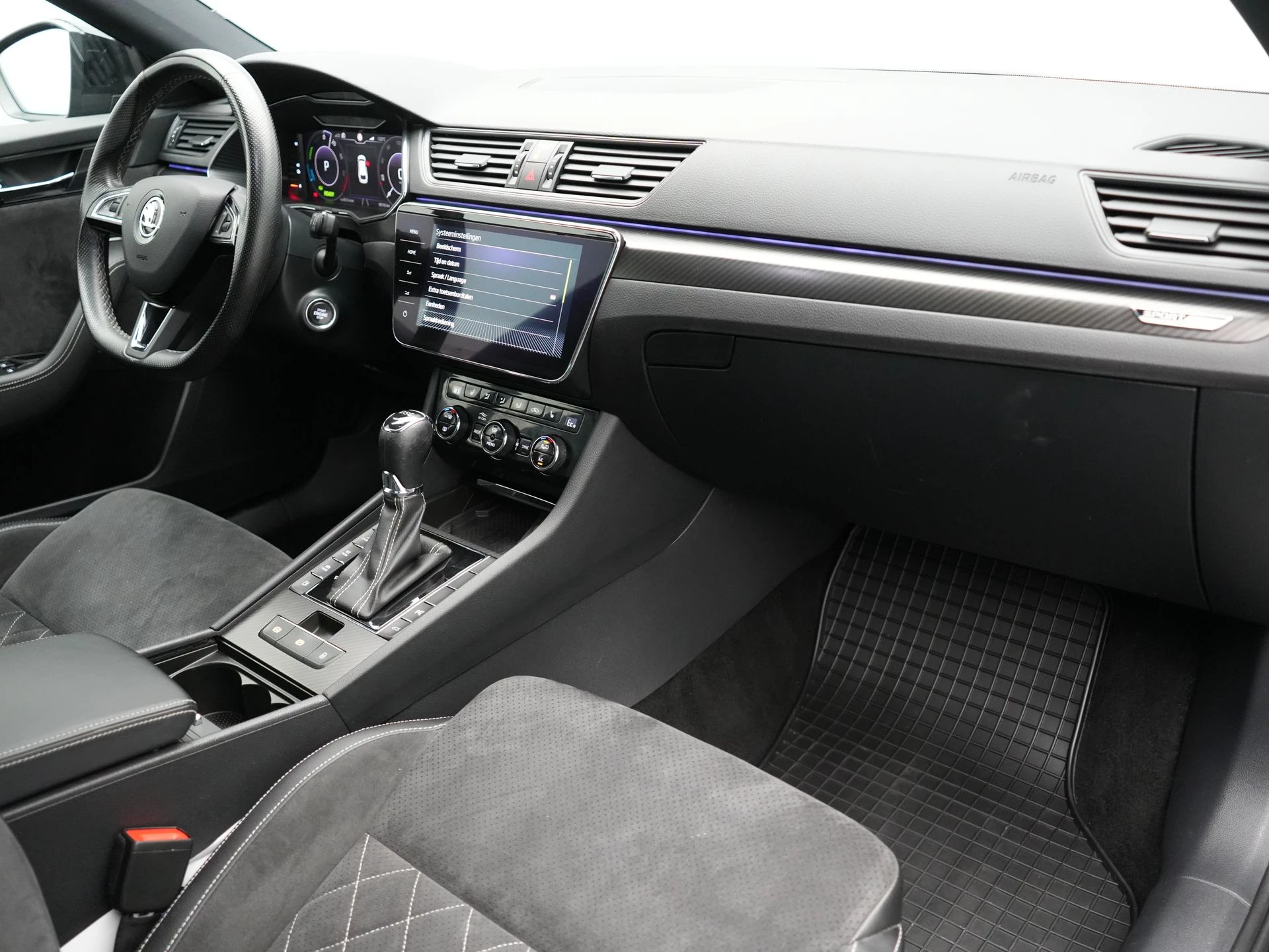 Hoofdafbeelding Škoda Superb