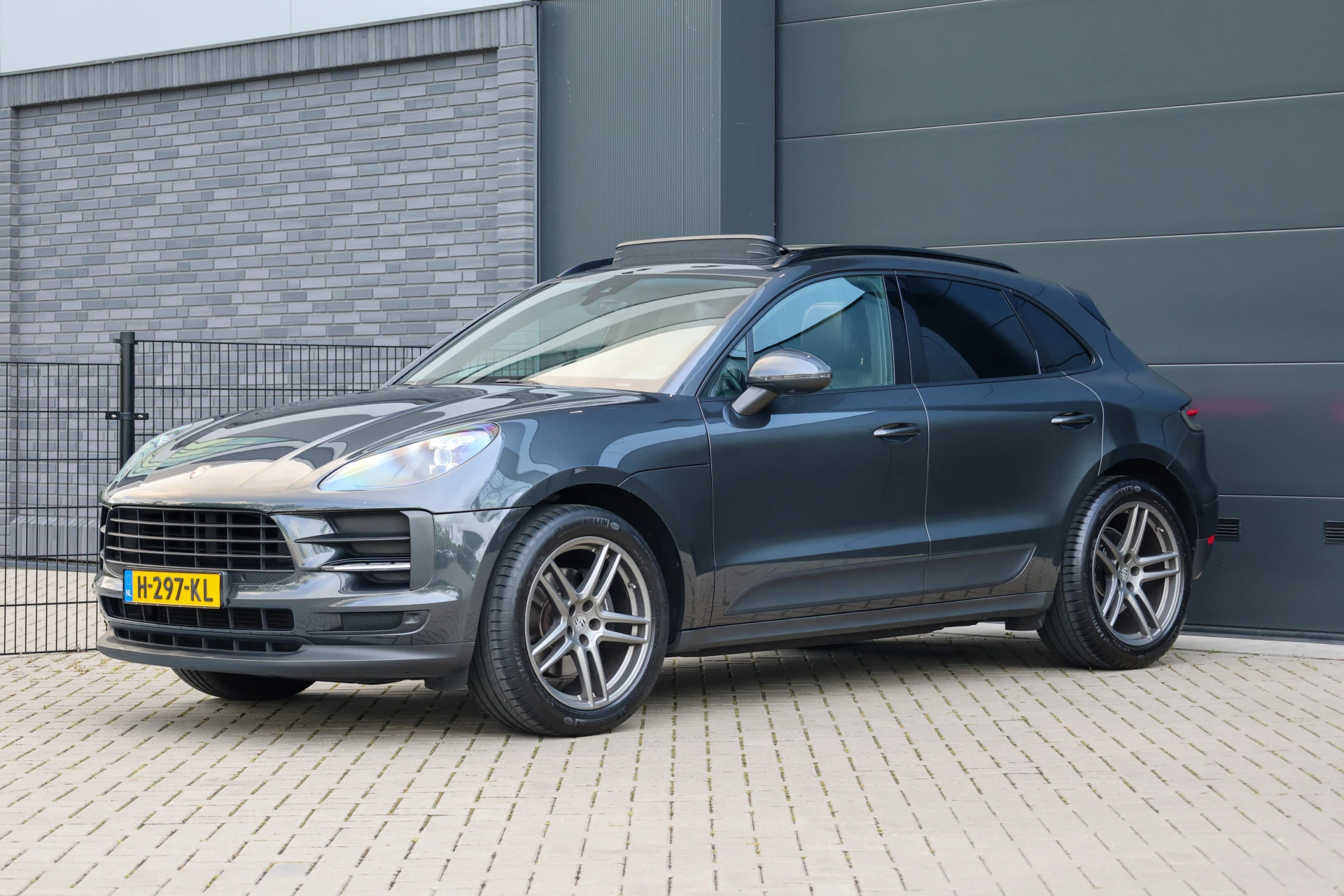 Hoofdafbeelding Porsche Macan