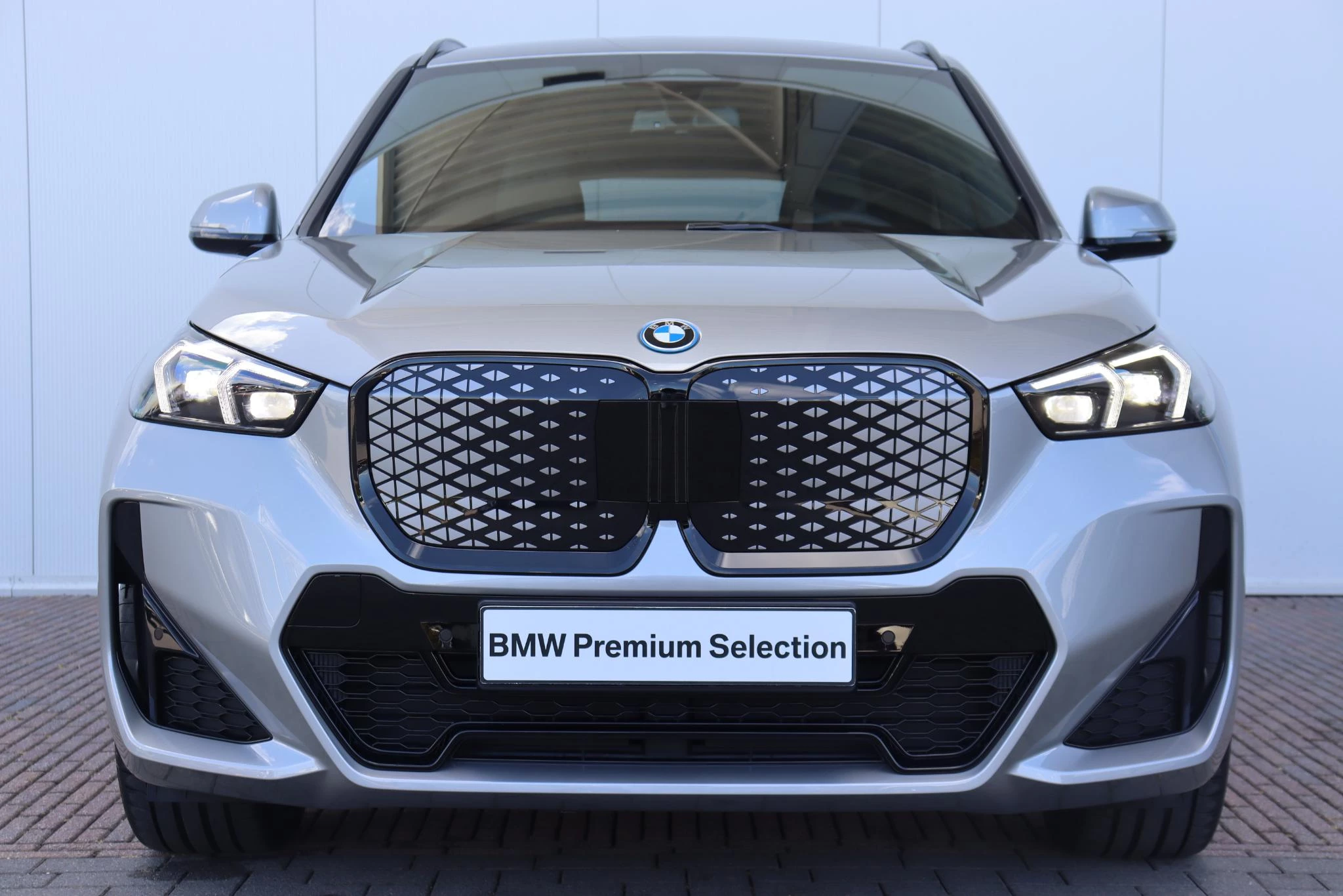 Hoofdafbeelding BMW iX1