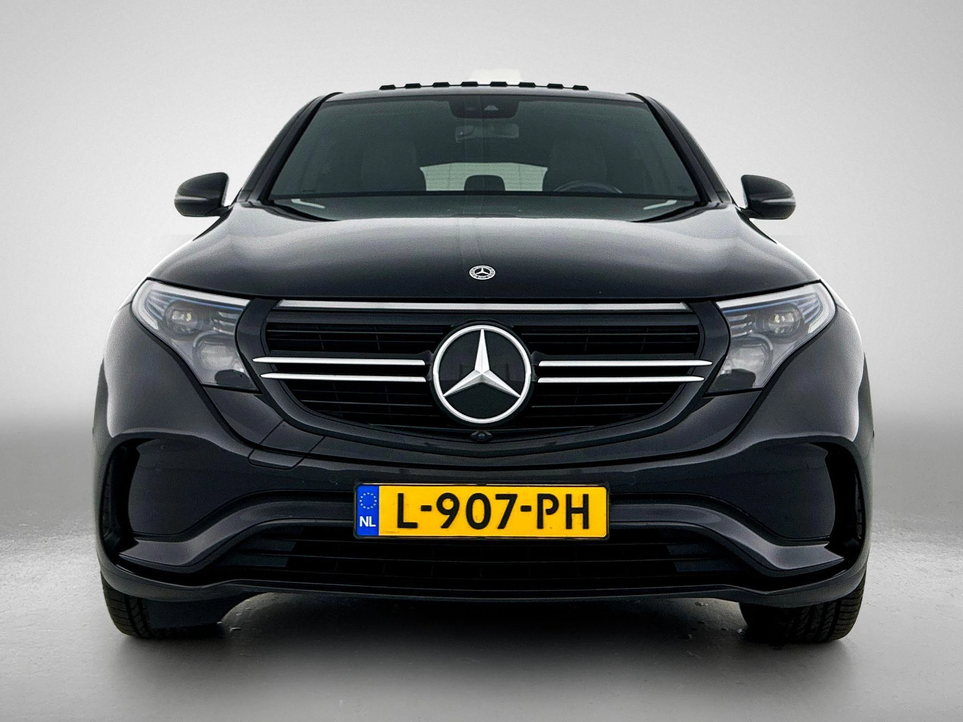 Hoofdafbeelding Mercedes-Benz EQC