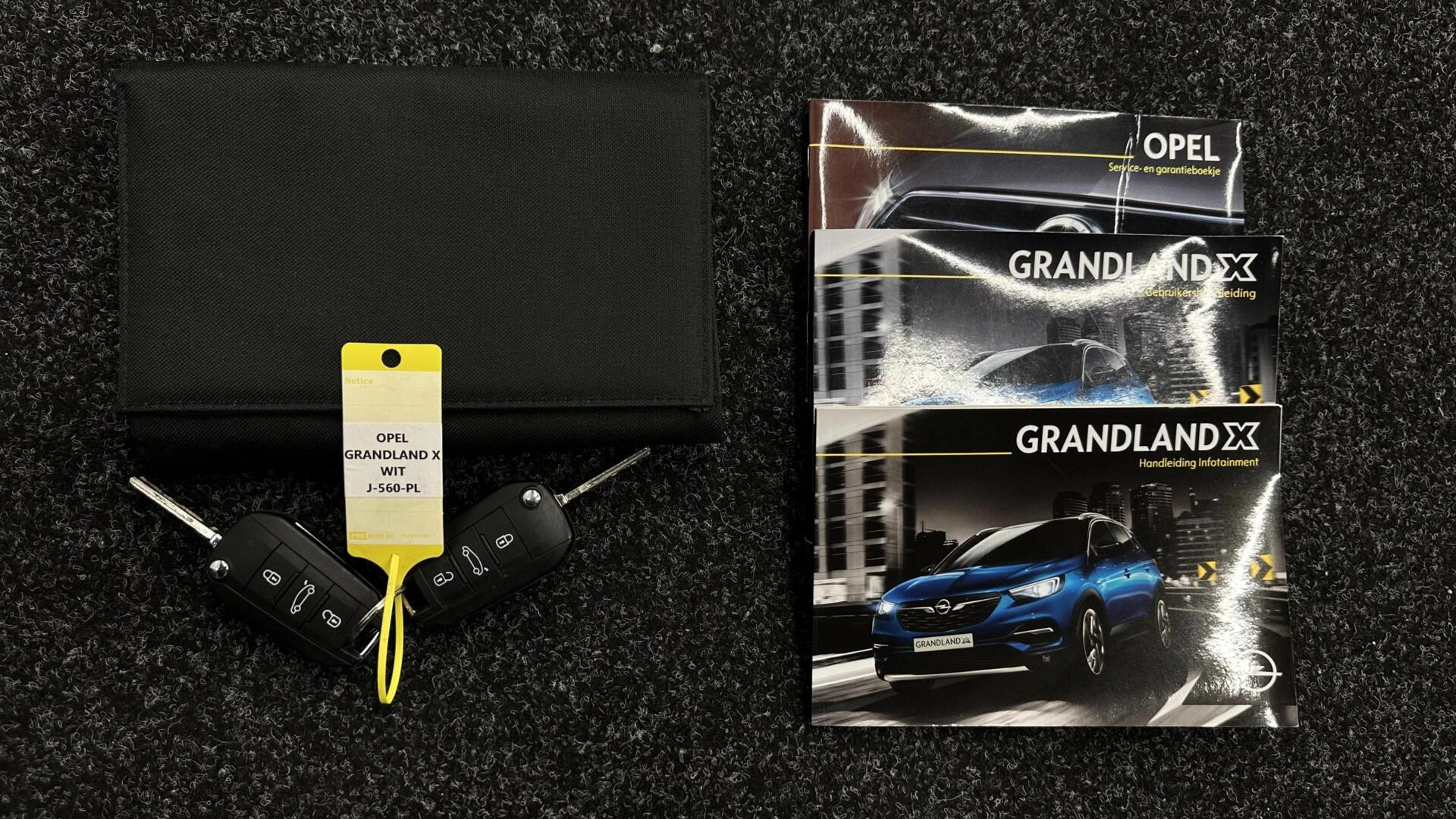 Hoofdafbeelding Opel Grandland X