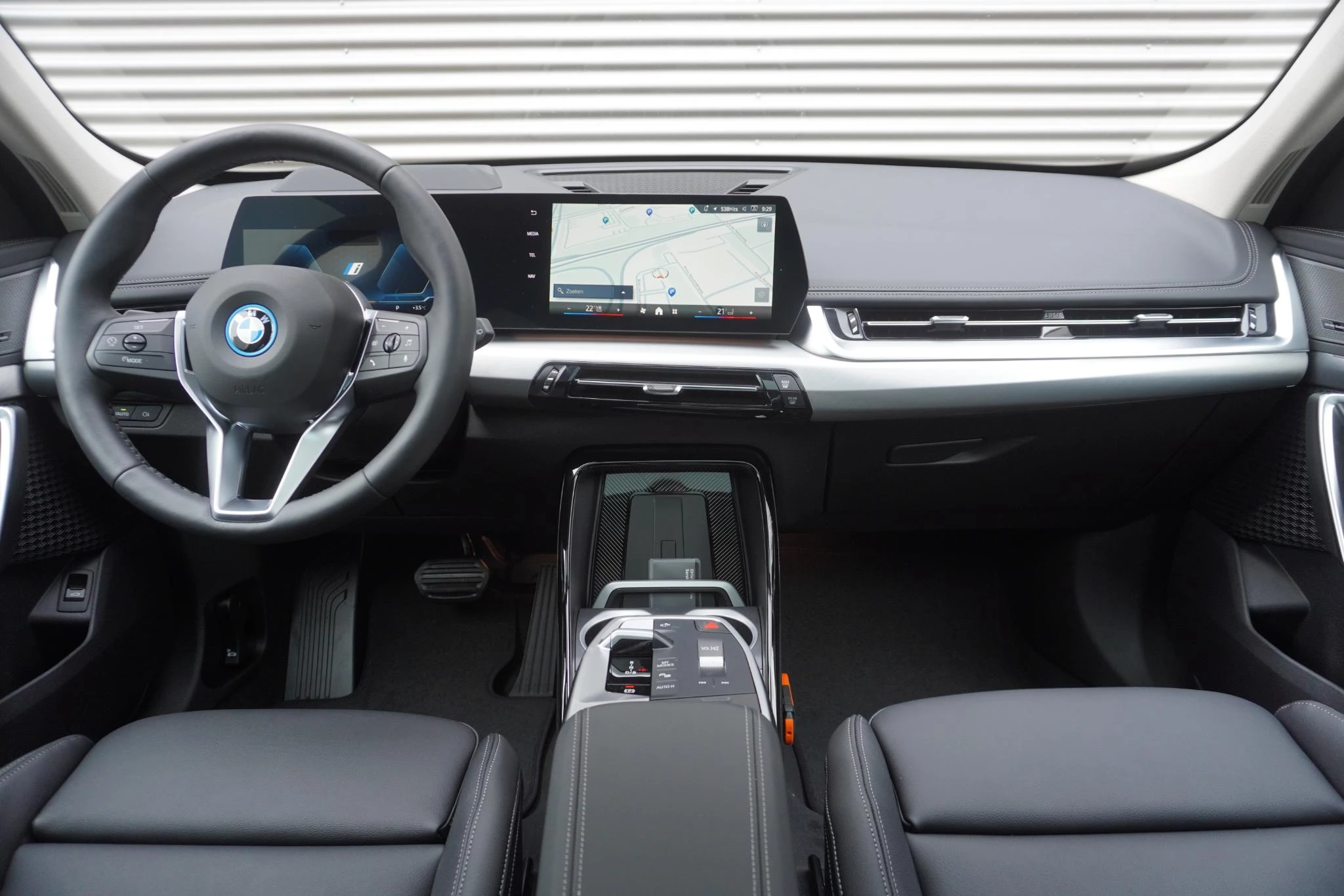 Hoofdafbeelding BMW iX1