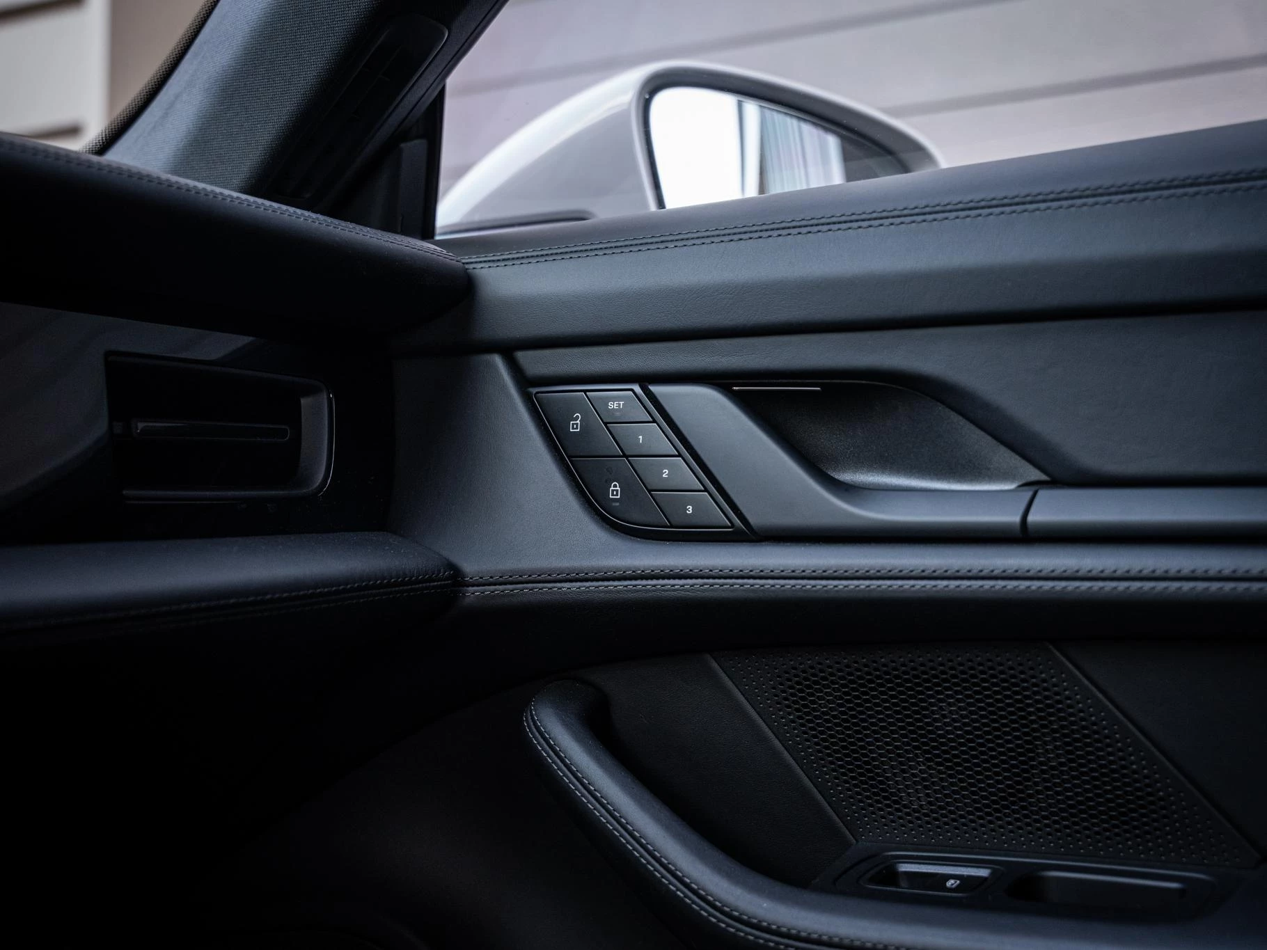 Hoofdafbeelding Porsche Taycan