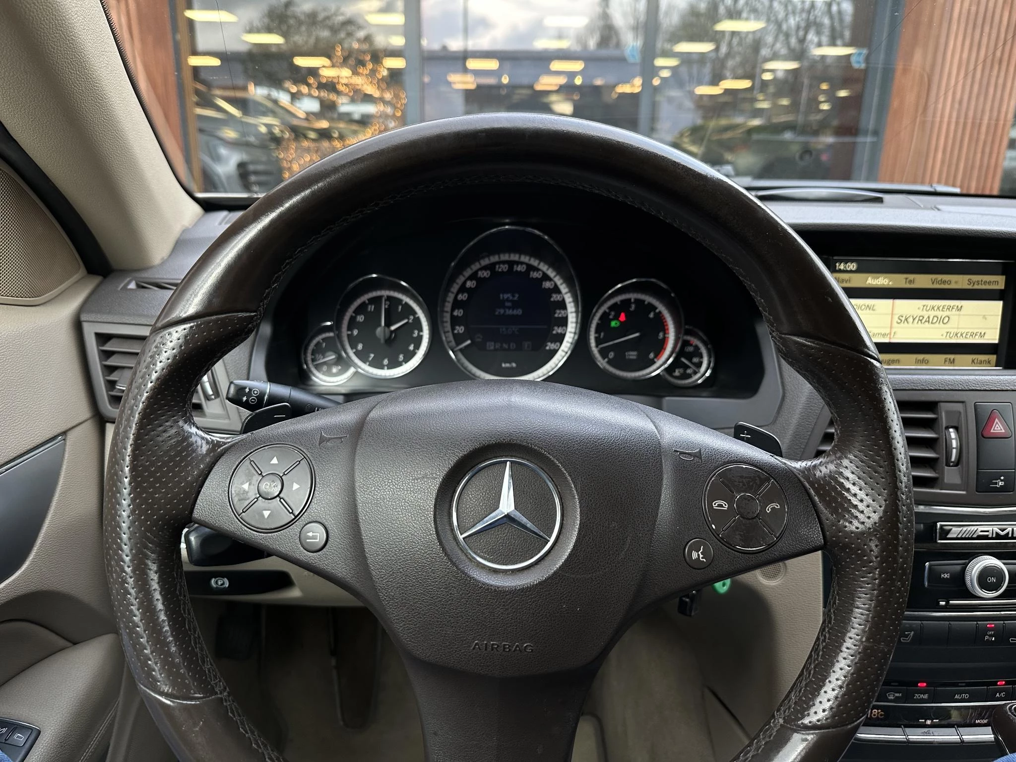 Hoofdafbeelding Mercedes-Benz E-Klasse