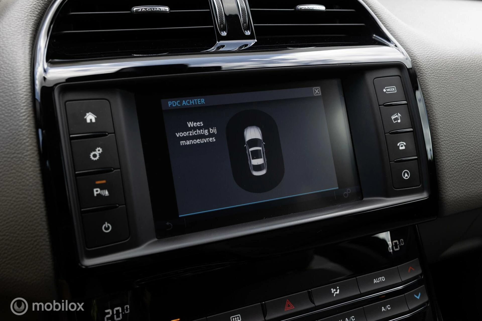 Hoofdafbeelding Jaguar XE