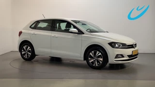 Hoofdafbeelding Volkswagen Polo Volkswagen Polo 1.0 TSI Comfortline Navigatie DAB+ App-Connect Airco