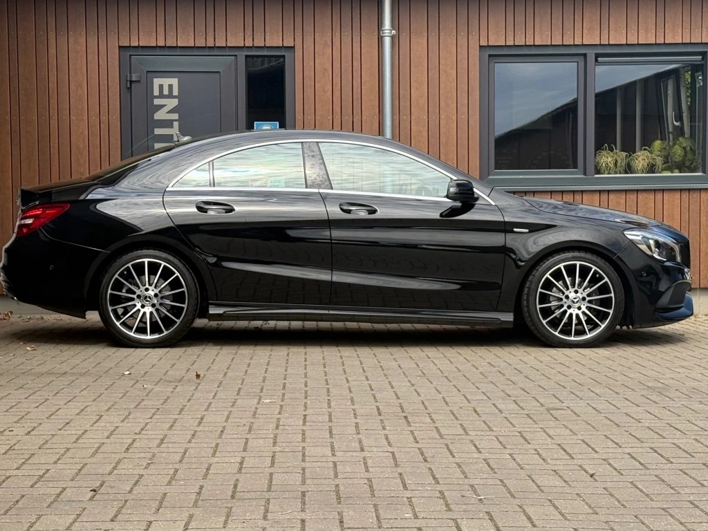 Hoofdafbeelding Mercedes-Benz CLA