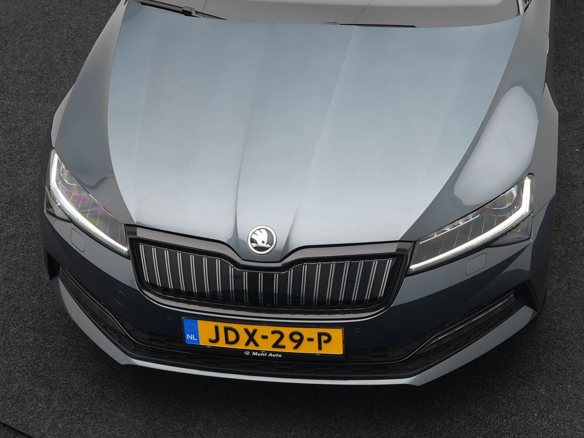 Hoofdafbeelding Škoda Superb
