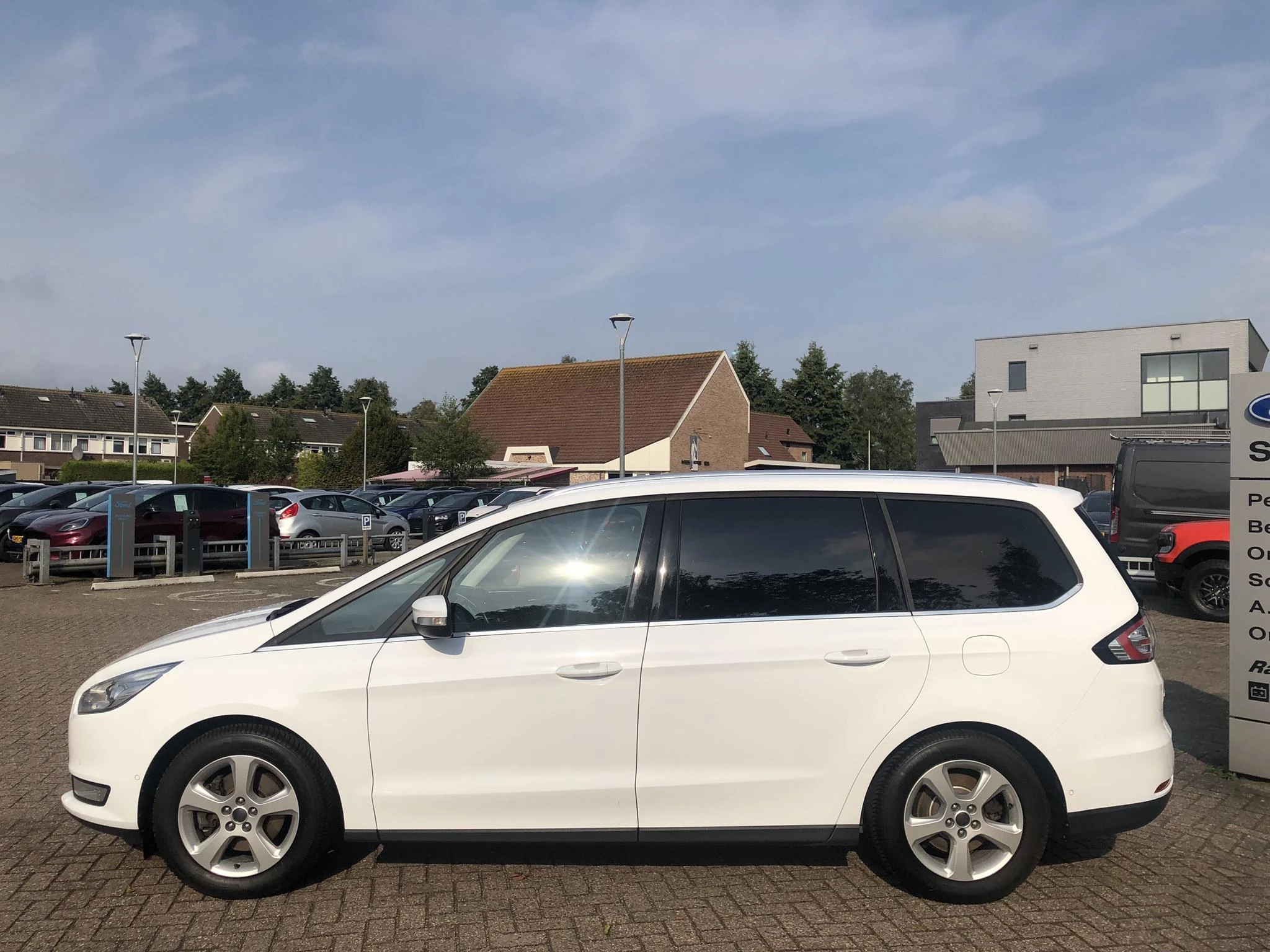 Hoofdafbeelding Ford Galaxy