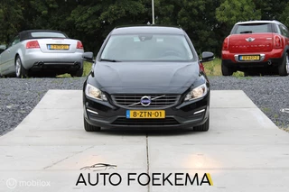 Volvo V60 1.6 T3 Kenetic AUTOMAAT CLIMA GOED ONDERHOUDEN