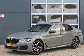 BMW 5-serie 530e M-Sport Shadow | Laser | Pano | HK | HUD | ACC | Elek. Trekhaak